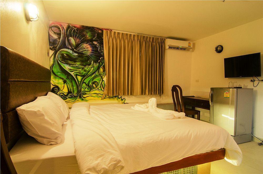 Khunsri Resort Art Boutique Hotel Pattaya Exterior photo
